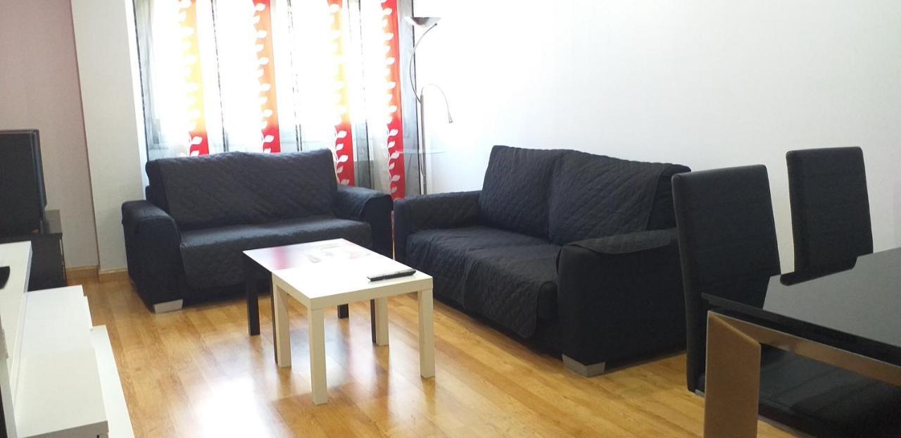 Ferienwohnung Apartamento Los Lirios Logroño Exterior foto